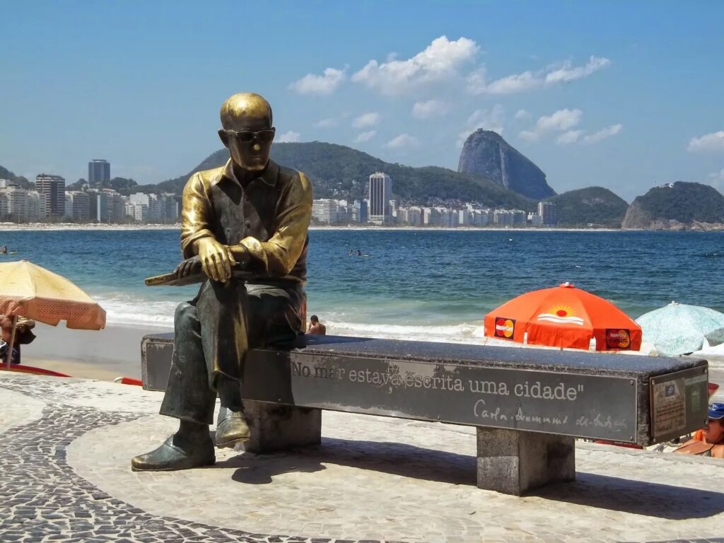 As 10 poesias mais famosas do Brasil - Carlos Drummond de Andrade