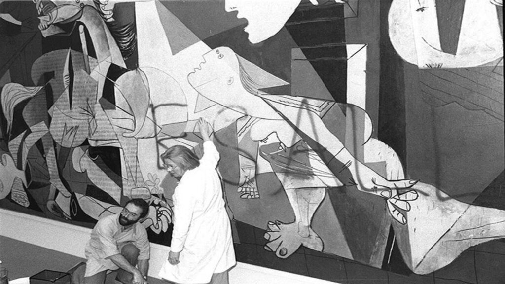 As-10-obras-de-arte-mais-famosas-que-foram-alvo-de-vandalismo-ou-protesto-Guernica